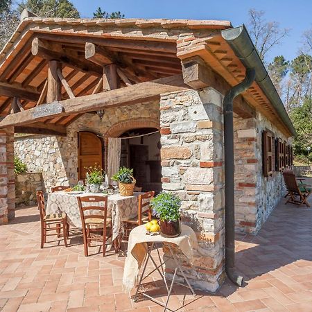 Casa Nel Bosco Villa ซัสเซ็ตตา ภายนอก รูปภาพ